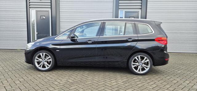 BMW 2-SERIE GRAN TOURER 218i Centennial High Executive 7p. Van Particulier aangeboden