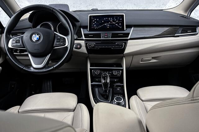 BMW 2-SERIE GRAN TOURER 218i Business Edition | Adaptief cruise control | Camera | Head-up display | Leder