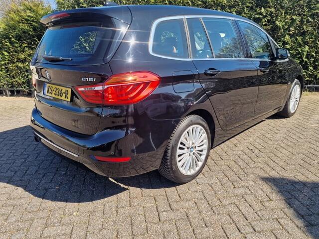 BMW 2-SERIE GRAN TOURER 216i Executive, Luxury, Leder, xenon