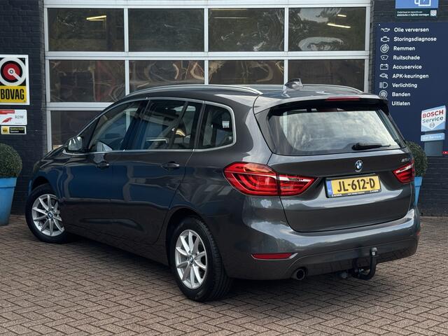 BMW 2-SERIE GRAN TOURER 218i Centennial High Executive | Trekhaak | HUD | Leder |
