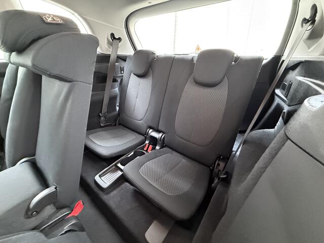 BMW 2-SERIE GRAN TOURER 216i 7-Persoons Navi-Pro Head-Up Display LED Cruise Control Pdc Ecc Executive Edition Lmv 16"DAB Elek.Achterklep 1e Eigenaar Origineel Nederlandse Auto