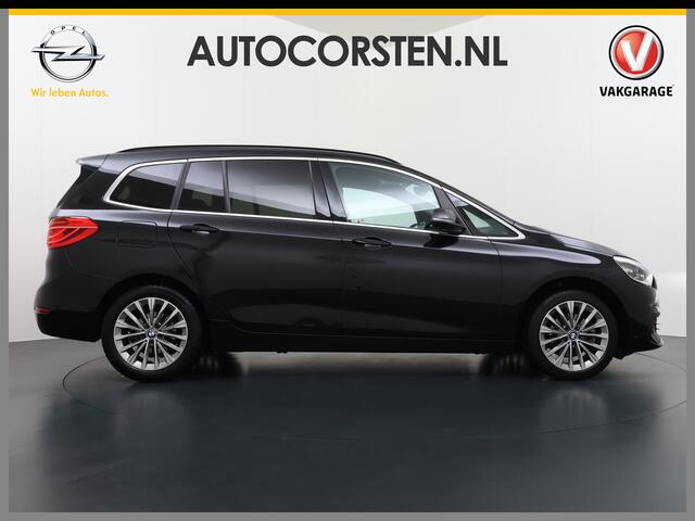 BMW 2-SERIE GRAN TOURER 216i-T 7-Pers. Leer Trekhaak Navi-Plus Ecc Head-Up Display Camera Navi Ecc Pdc Cruise Control Luxury Line Business Edition Plus Stoelverwarming Elek.Achterklep Privacy Glas Led Lmv 17" Origineel Nederlandse Auto met plaats voor 7 personen! ¤ 45.000,- nieu