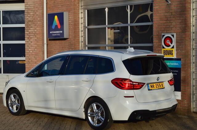 BMW 2-SERIE GRAN TOURER 218i Cent.Exec. 7p. M-Uitvoering, Trekhaak, Schuif-kanteldak