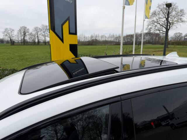 BMW 2-SERIE GRAN TOURER 220 High Executive M Sport Aut.8 Pano / Keyless