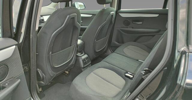 BMW 2-SERIE GRAN TOURER 218i Business Edition 1e-Eig. & Keurig-Onderh. BOVAG-Garantie. NL-Auto.
