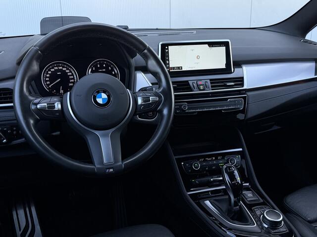BMW 2-SERIE GRAN TOURER 218i High Executive Edition Automaat M-pakket/Trekhaak/Leer