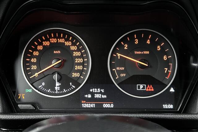 BMW 2-SERIE GRAN TOURER 218i | 7-persoons | Trekhaak | LED koplampen | Navigatie | Cruise control
