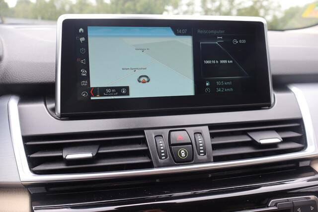BMW 2-SERIE GRAN TOURER 218i 7p. High Executive | Nieuwe Ketting |Leder | Head up display | 7 Persoons | Climate control | Stoelverwarming