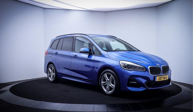 BMW 2-SERIE GRAN TOURER 220iA 7p M-SPORT PANO | FULL LED | CAMERA | KEYLESS | STOELVERW | NAVI | PDC V+A | LMV