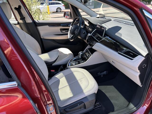 BMW 2-SERIE GRAN TOURER 218i 7p. High Executive panodak leer airco/ecc 7 persoons