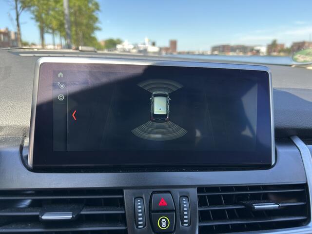 BMW 2-SERIE GRAN TOURER 218i 7p. High Executive panodak leer airco/ecc 7 persoons