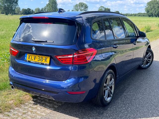 BMW 2-SERIE GRAN TOURER 216 I SPORTLINE / LEDER / LED / CAMERA
