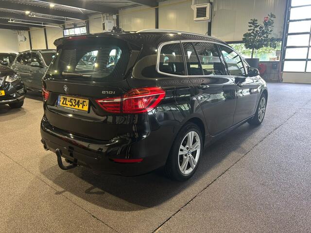 BMW 2-SERIE GRAN TOURER 218i 7p. Executive Edition Facelift | Navigatie | HUD| LED |Trekhaak | Airco