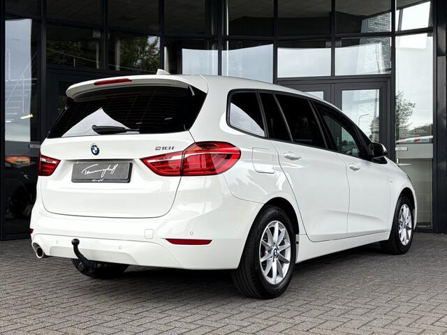 BMW 2-SERIE GRAN TOURER 218I AUT. - NAVI PLUS - HEAD UP - TREKH. - ORG. NL.