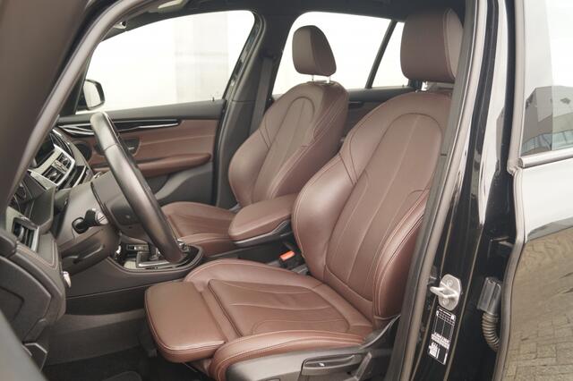 BMW 2-SERIE GRAN TOURER 218i Automaat Business Edition Plus -LEER-ECC-LED-NAVI-CAM-
