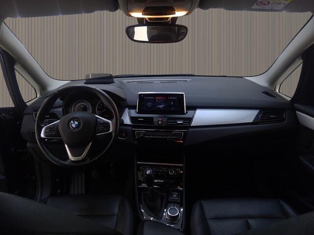 BMW 2-SERIE GRAN TOURER 216i 7p. Business Edition Plus 1e-Eig. & Keurig-Onderh. BOVAG-Garantie. NL-Auto.