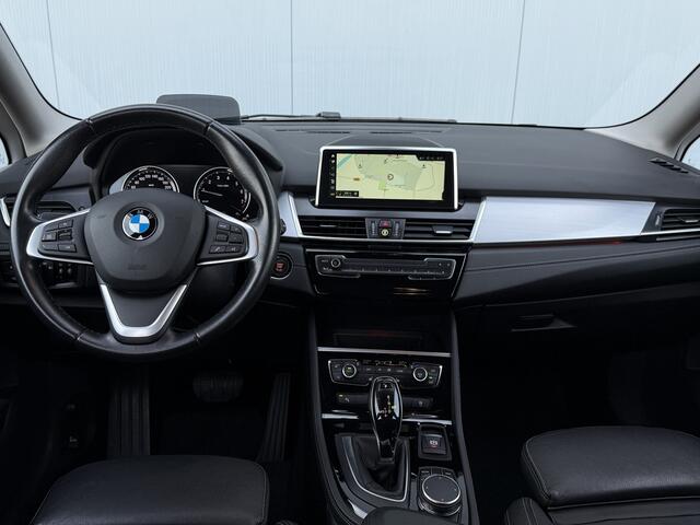 BMW 2-SERIE GRAN TOURER 220i 7p. High Executive Launch Edition Automaat – foto 2