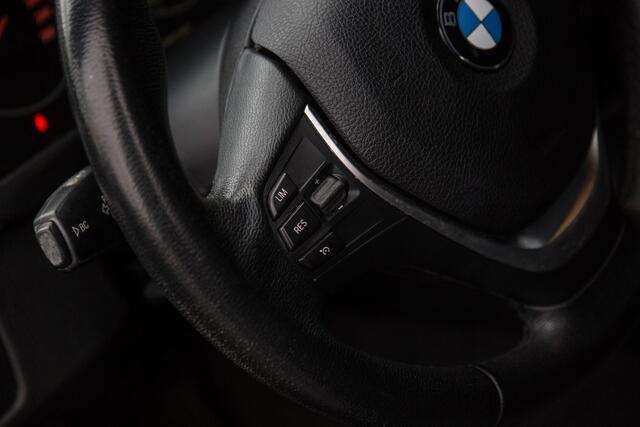 BMW 3-SERIE Touring 318i Centennial Executive