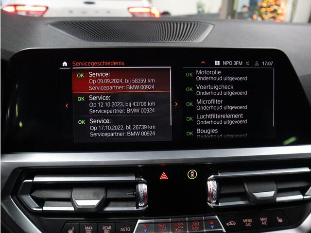 BMW 3-SERIE Touring 330i xDrive High Executive
