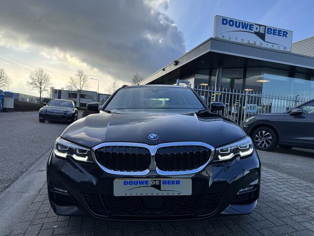 BMW 3-SERIE Touring 330e M sport