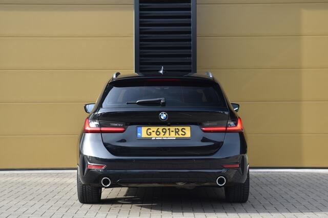 BMW 3-SERIE Touring 330i Executive Edition * Sport line * Sfeerverlichting * HIFI * Trekhaak * Dealer onderhouden *