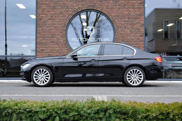 BMW 3-SERIE 330e Centennial High Executive ACC, Leder, Sportstoelen