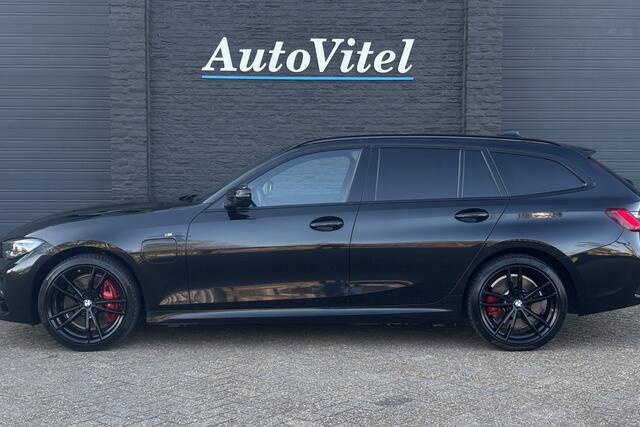 BMW 3-SERIE Touring 330e M Sport | Harman/Kardon | Sportleder | Stoelverwarming | Adaptive Cruise | PDC V+A
