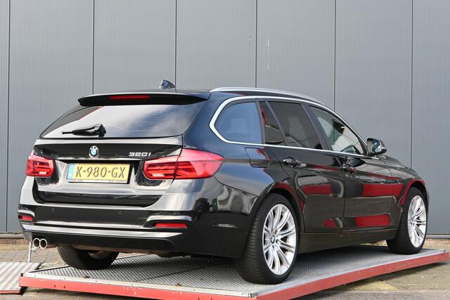BMW 3-SERIE Touring 320i High Executive trekhaak