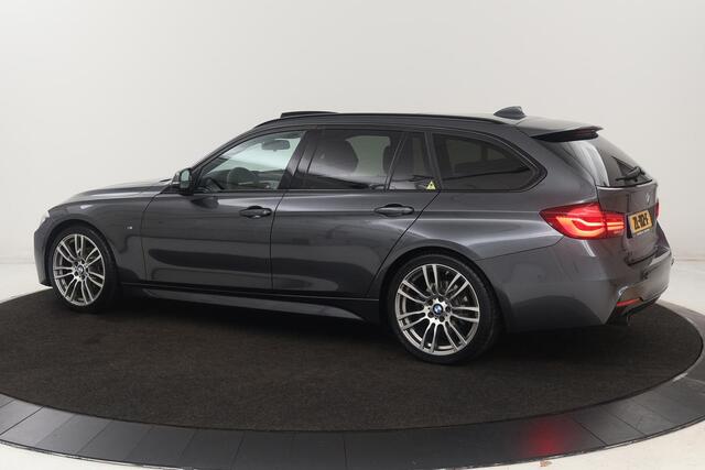 BMW 3-SERIE 318i M Sport | Panoramadak | Leder | Stoelverwarming | Camera | Sportstoelen | Navigatie | Climate control | Dodehoek detectie | Park Assist | Full LED