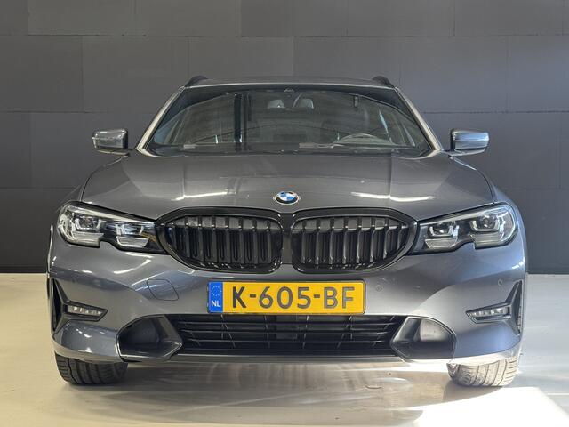 BMW 3-SERIE Touring 318i Executive Edition Automaat | M-pakket | Nieuw model | Sportstoelen | Camera | Carplay | Navi | Full LED