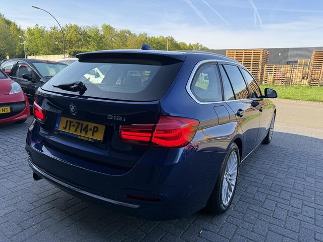 BMW 3-SERIE Touring 318i Centennial High Executive | 2E EIGENAAR | 12MND GARANTIE | DEALER ONDERHOUDEN | NAVI | LED | NL AUTO |
