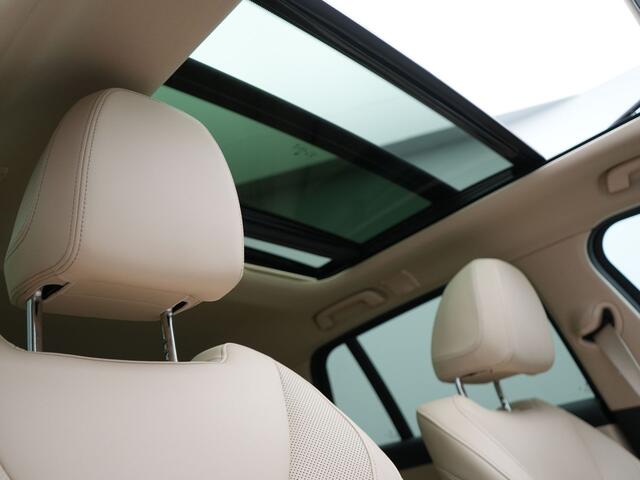 BMW 3-SERIE Touring 320e Sportline Plug In Hybrid Dealer O.H PHEV | Panodak | Lederen Sportstoelen Verwarmd | 18"L.M | Sfeerverlichting | Apple Carplay | HIFI | Virtual | LED |
