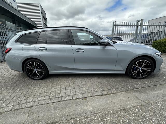 BMW 3-SERIE Touring M Sport 330e Pano-Dak | Trekhaak | HUD | Keyless | Laser Licht |