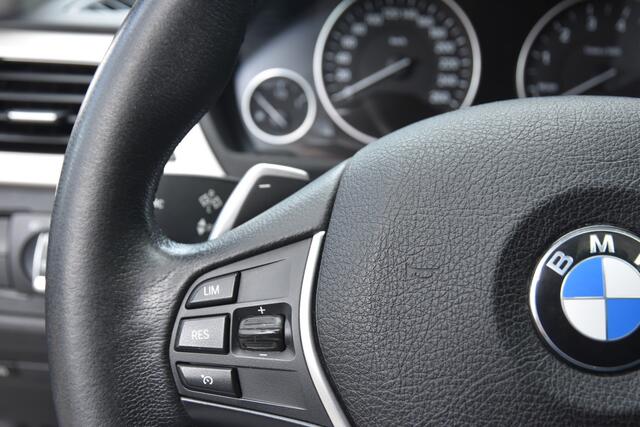 BMW 3-SERIE 320i Corporate Lease Executive | SCHUIFDAK | RONDOM ZICHT CAMERA | STOEL VERW