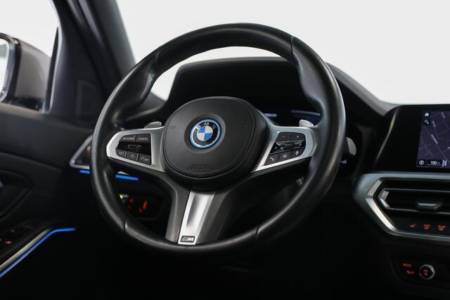 BMW 3-SERIE Touring 320e High Executive | M-Sport | Schuif- opendak