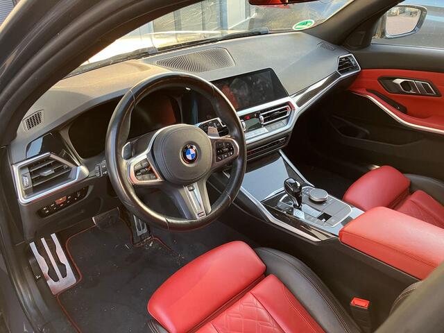 BMW 3-SERIE Touring 330e xDrive High Executive