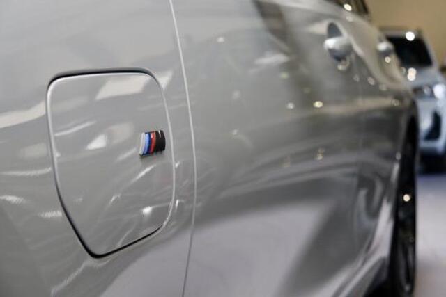 BMW 3-SERIE 320e Touring M Sport|ACC|PANO|Hud|Brooklyn Grijs