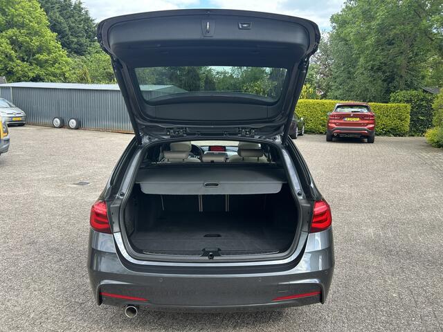 BMW 3-SERIE Touring 318i M Sport Corporate Lease