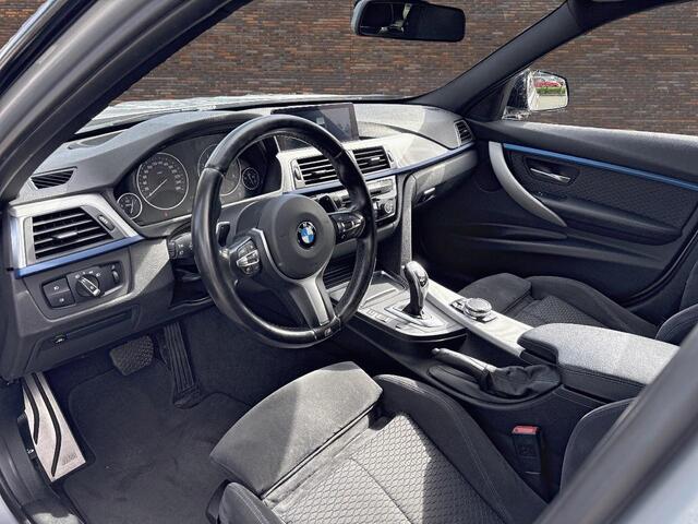 BMW 3-SERIE Touring 320d M Sport PANODAK LMV NAVI XENON