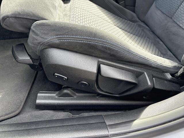 BMW 3-SERIE Touring 320d M Sport PANODAK LMV NAVI XENON