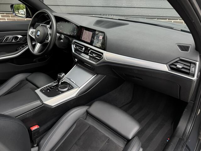 BMW 3-SERIE Touring 330e M Sport 292 pk Laser, Panodak, Dealeronderh