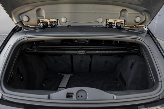 BMW 3-SERIE Touring 320i Edition M Sport Shadow Pano Navi Pro Camera 19"