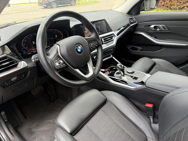 BMW 3-SERIE Touring 320i Executive Edition org NL auto