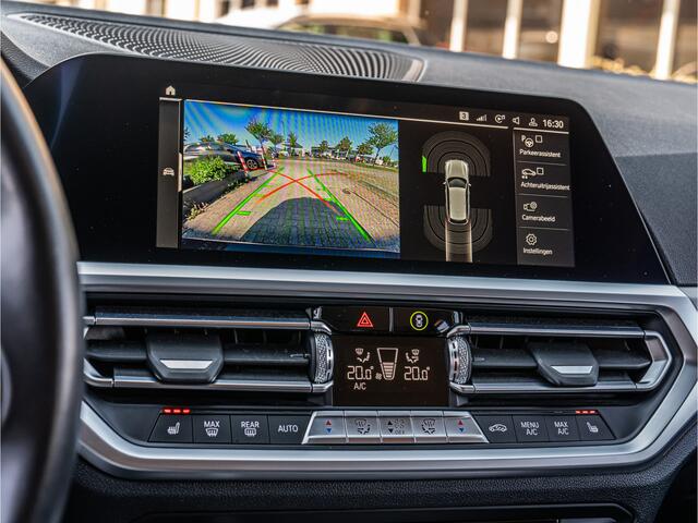 BMW 3-SERIE Touring 330i High Exe ORG NL CAMERA TREKHAAK SHADOW LINE APPLE CARPLAY
