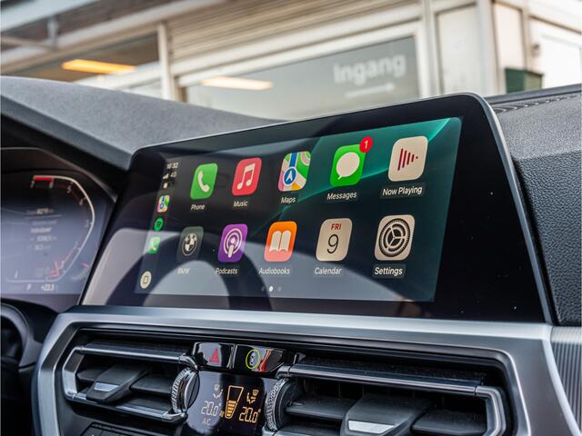 BMW 3-SERIE Touring 330i High Exe ORG NL CAMERA TREKHAAK SHADOW LINE APPLE CARPLAY