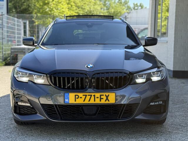 BMW 3-SERIE Touring 330i High Executive | M-Sport | TREKHAAK | PANO | ACC | CAMERA