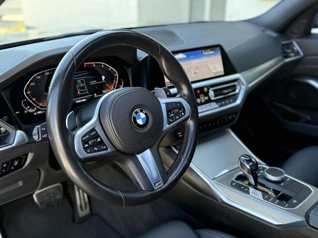BMW 3-SERIE Touring 330i High Executive | M-Sport | TREKHAAK | PANO | ACC | CAMERA