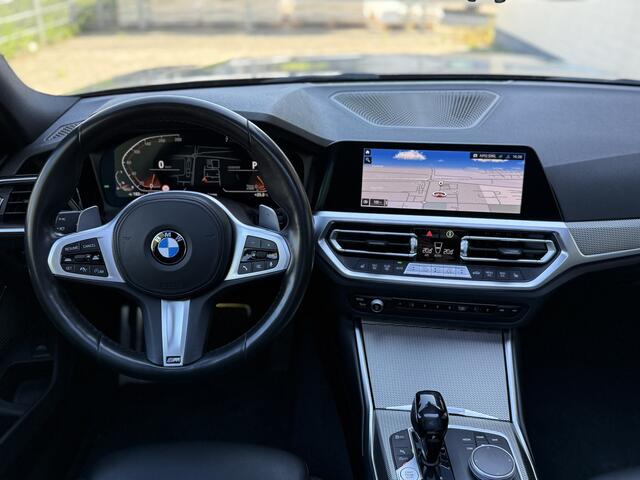 BMW 3-SERIE Touring 330i High Executive | M-Sport | TREKHAAK | PANO | ACC | CAMERA