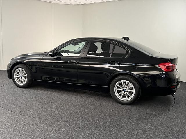 BMW 3-SERIE 318i Executive Automaat, Full LED, Navigatie, Camera, Cruise, Airco, PDC