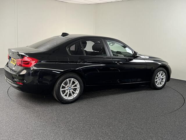 BMW 3-SERIE 318i Executive Automaat, Full LED, Navigatie, Camera, Cruise, Airco, PDC